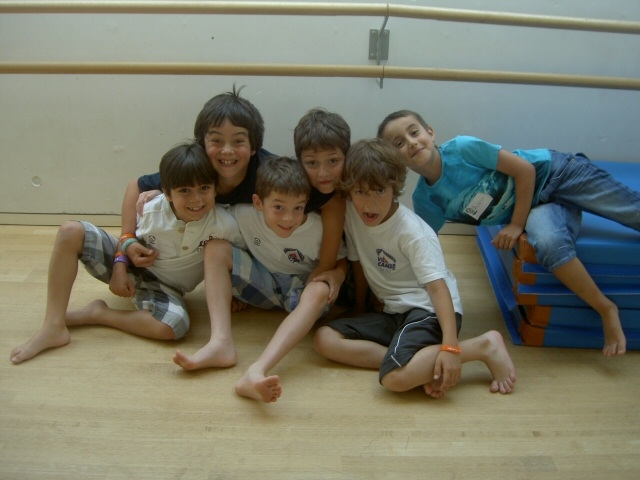 Village Camps International Summer Camp VDC Geneva 2016-08-12 https://www.villagecamps.com/journals_admin/images/307-7-Picture 030.jpg